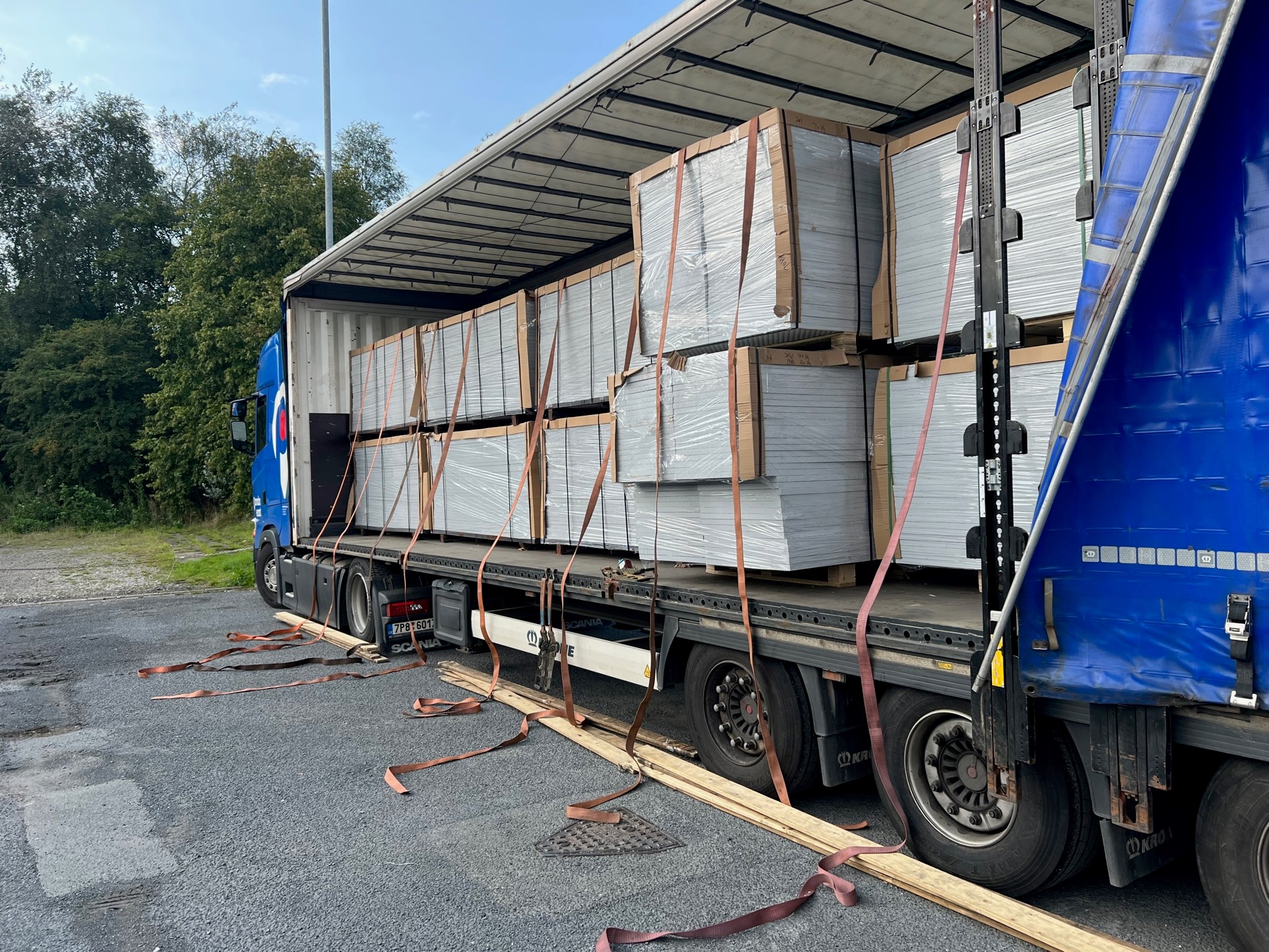 GRP grating panels prepared for transport